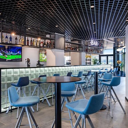 Ibis Tbilisi Airport Otel Dış mekan fotoğraf